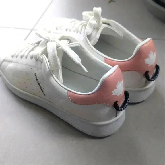 DSQUARED2 White & Pink Leather Lace Up Sneakers w Rubber Sole - size 39 like new - Picture 5 of 5